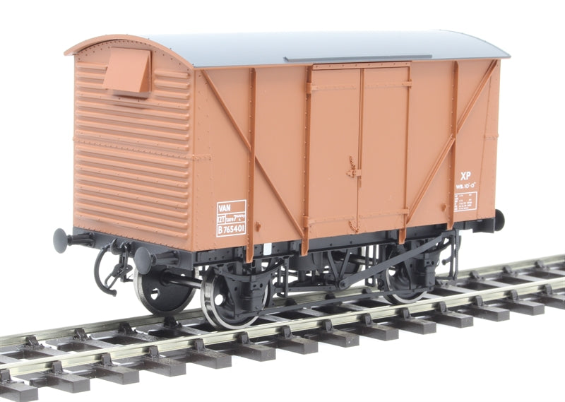 Dapol 7F-056-015 O Gauge BR Standard Plywood Van Diagram 213 Bauxite B765401 - Chester Model Centre