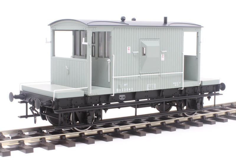 Dapol 7F-200-005 20-ton standard brake van in BR grey - B952042