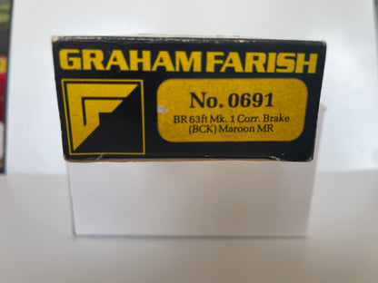 Graham Farish 0691 BR 63ft Mk.1 Corr. Brake BCK Maroon MR