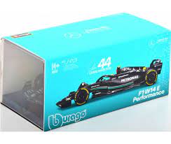 Bburago Lewis Hamilton Mercedes F1W14 E Performance with Figure